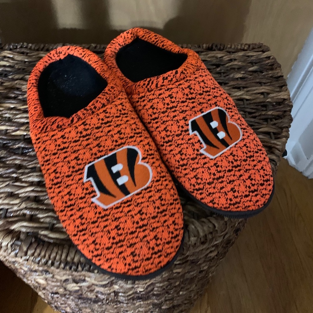 Cincinnati Bengals slippers